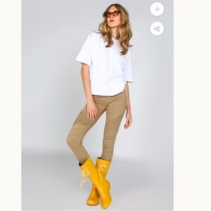 NWOT Beulah Beige Moto Jeggings